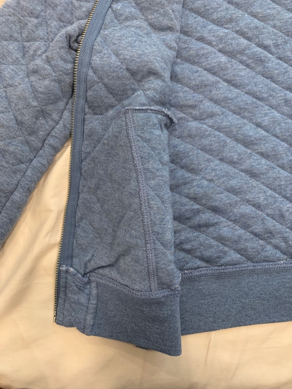 GAP Women quilted bomber jacket in light blue size M - Picture 10 of 11